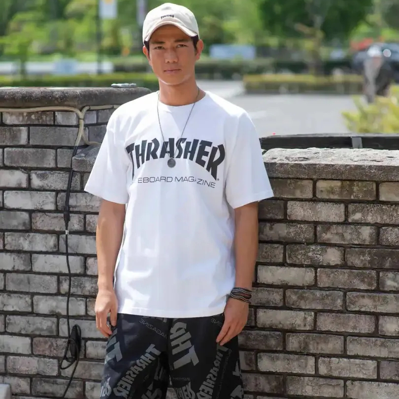 Classic FLAME LOGO Skateboardi - Streetwear Brand Magazine ulasan dan harga