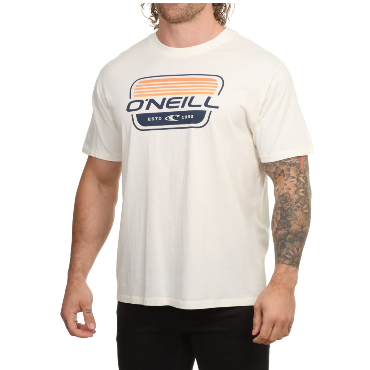 Essentials 90's Surfing Outdoo - Streetwear Brand Essentials ulasan dan harga